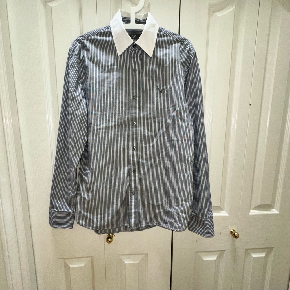 American Eagle Outfitters Blue Striped Shirt M